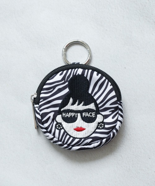 ポーチ EMMA 顔刺繍カラビナ丸ポーチ レディース : ZOZOTOWN Yahoo!店