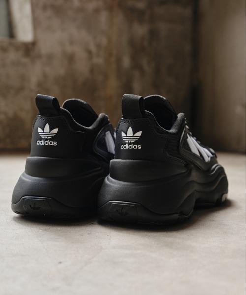  アディダス レディース スニーカー オズガイア adidas（アディダス） スニーカー adidas OZGAIA W / アディダス