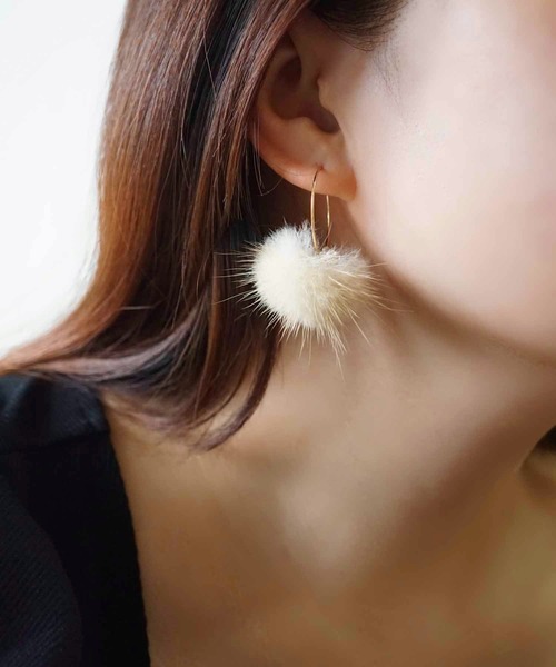 CERCA ピアス jolie minette/ふわふわ ファー フープ レディース