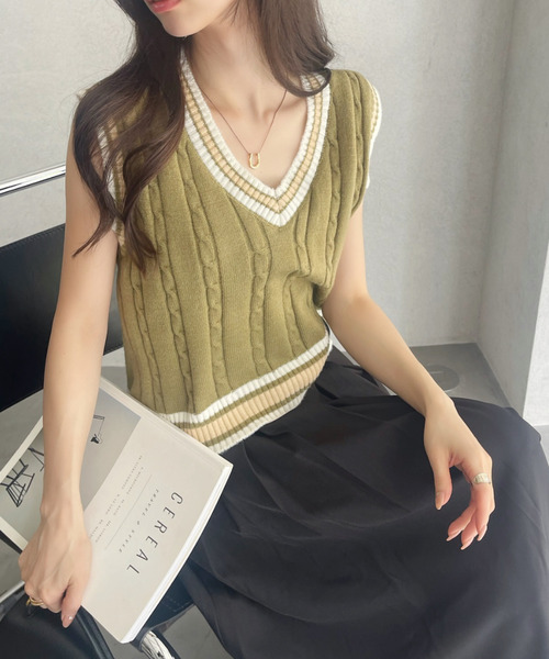 Ada. ベスト ジレ ケーブル編み チルデンニットベスト レディース