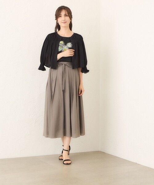 TO BE CHIC（トゥー ビー シック） tシャツ 半袖 ぼかしフラワー