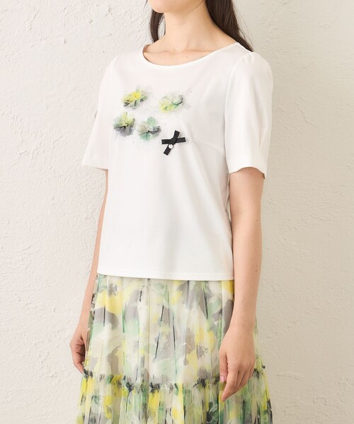 TO BE CHIC（トゥー ビー シック） tシャツ 半袖 ぼかしフラワー