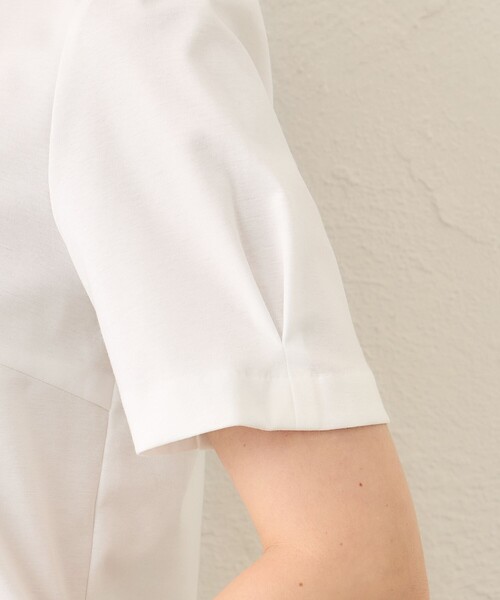 TO BE CHIC（トゥー ビー シック） tシャツ 半袖 ぼかしフラワー