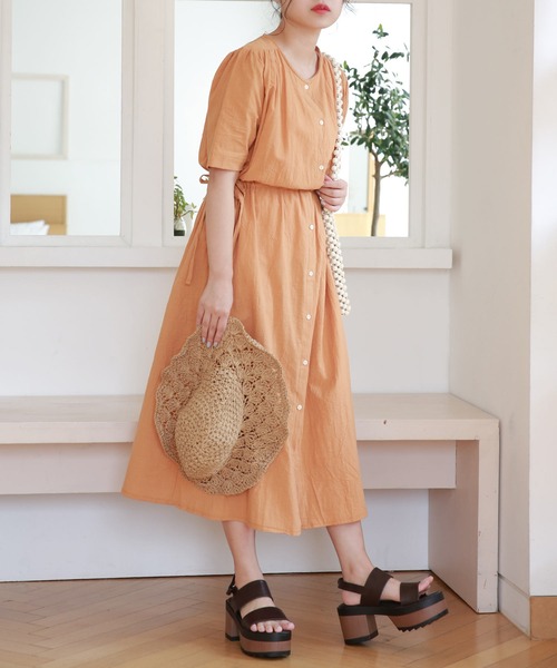 「Isn't She?」 半袖ワンピース FREE ベージュ レディース_画像3