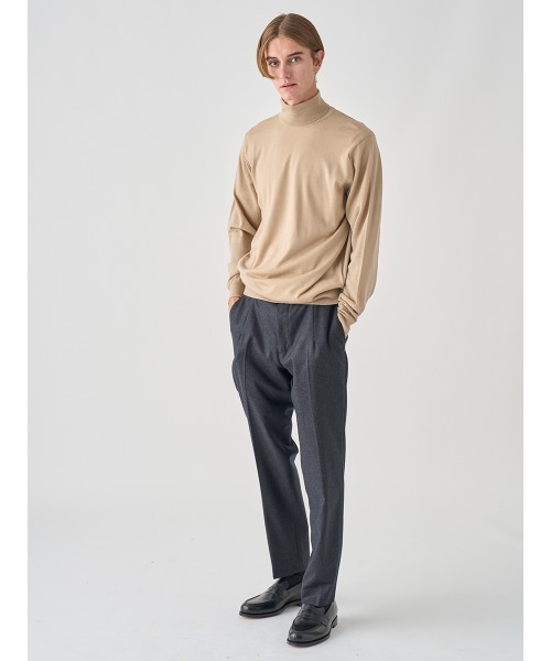 JOHN SMEDLEY（ジョンスメドレー） パンツ SUPER120's サキソニー