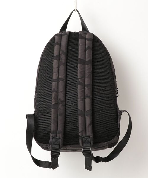 新品タグ付き　DIESEL リュック　グレー DIESEL（ディーゼル） カモフラージュリュック - グレー メンズ