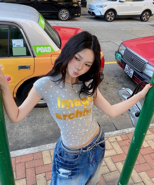 AVYL tシャツ 半袖 「新色グレー追加」星柄半袖Y2K スターグラフィック