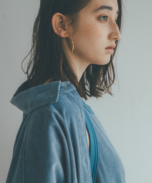 「Audrey and John Wad」 長袖シャツ FREE グレイッシュブルー レディース_画像4