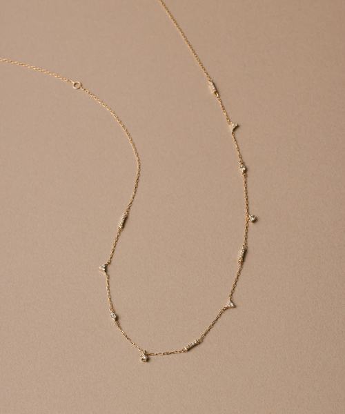 Lilas ネックレス ミックスダイヤモチーフネックレス K10 レディース 