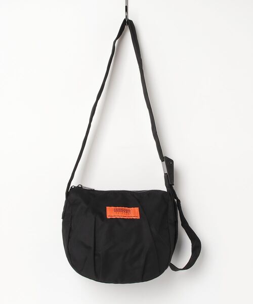 UNIVERSAL PRODUCTS（ユニバーサルプロダクツ） ショルダーバッグ