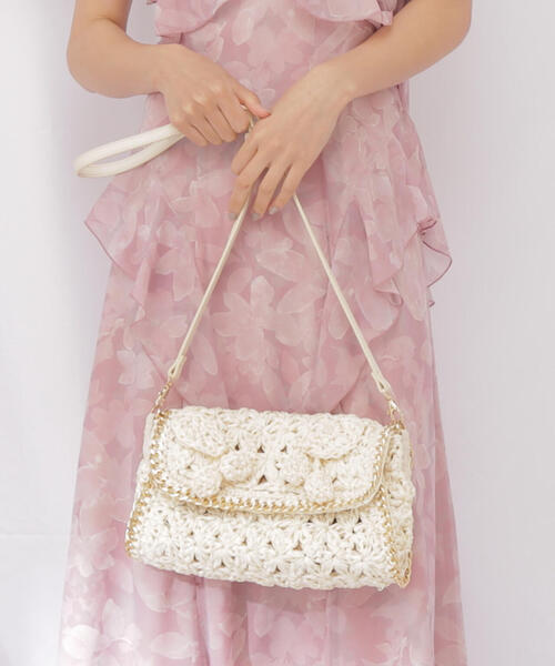 完売カラー！ジルバイジルスチュアートフラワーモチーフポシェット♡ ジルバイジルスチュアート JILL by JILLSTUART フラワーモチーフポーチ