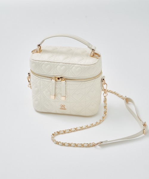 Riu バニティバッグ Quilting vanity bag White 2WAY リボンチャームキルティングバニティバッグRANDA公式サイト