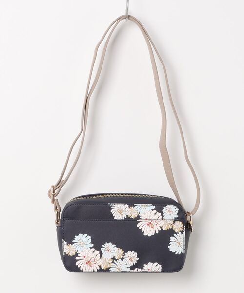 PAUL & JOE ACCESSOIRES（ポールアンドジョーアクセソワ） ショルダー