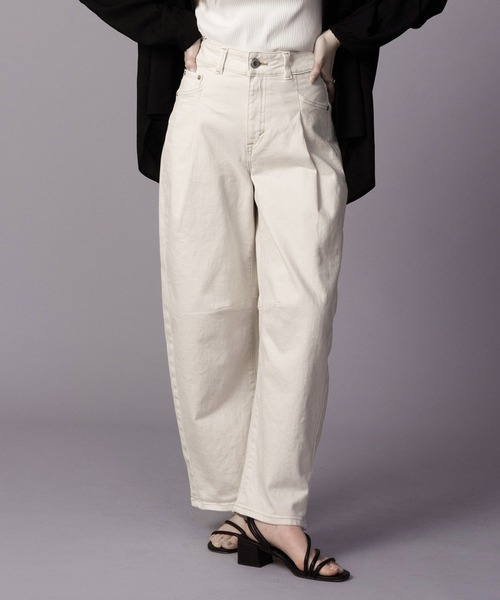 その他 HANA SOMETHING ジーンズ デニム デニムパンツ HANA TUCK CURVE PANTS