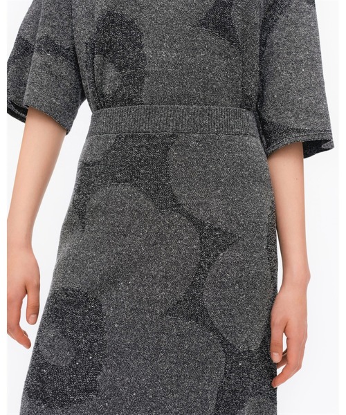 【25SS】marimekko マリメッコ/ Sivellys Unikko ニットスカート Sh Sivellys Unikko ニットスカート | Maija Isola | Marimekko