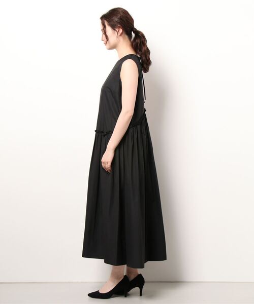 たあたんさま　専用です LANVIN en Bleu ワンピース　黒38 LANVIN en Bleu 「LANVIN Bleu」 ノースリーブワンピース 38 ブラック