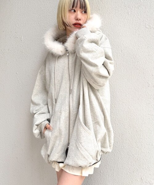 kry ファーフードパーカー POGOSITA (ピンク×ホワイト) kry ファーフードパーカー POGOSITA (ピンク×ホワイト) - メルカリ