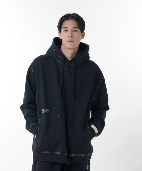 New Balance（ニューバランス） パーカー 1000 スウェットプルオーバー