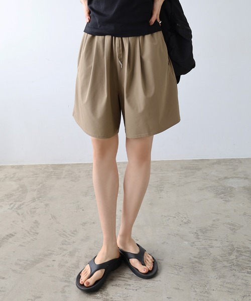 新品未使用♡アクティブハイウエストパンツ　ラッシュガード　HIAND andme（アンドミー） ラッシュガード 水陸両用ラッシュガードハイ