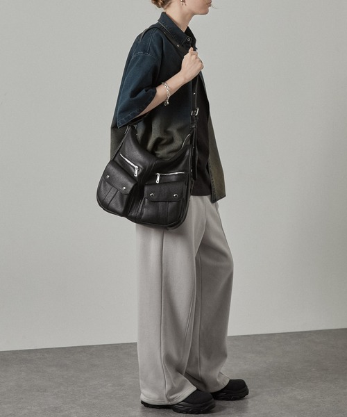 Alex ショルダーバック ショルダーバッグ 「Alfred Alex」マルチポケットZIPショルダー