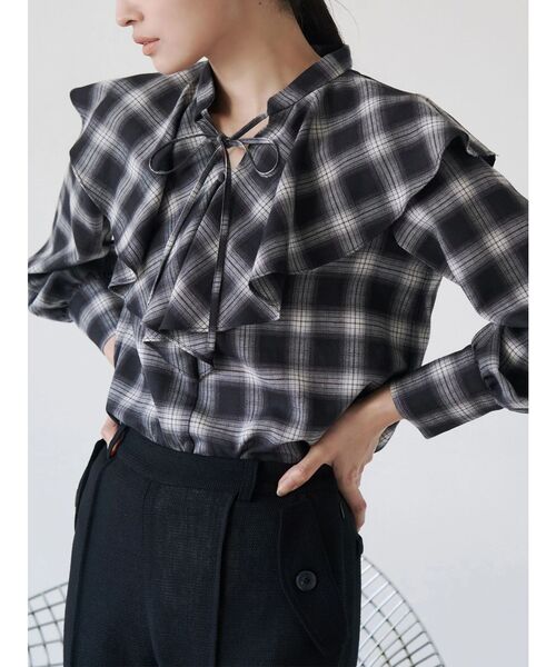 新品タグ付き2024AW tonal トーナル メロウフリルブラウス TONAL 