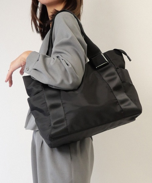CURI BISCUI（キュリ ビスキュイ） トートバッグ 「A4/軽量/5ポケット