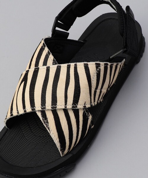 SHAKA スポーツサンダル FIESTA COWHAIR2023SK-175 SHAKA スポーツ サンダル X-PACKER COWHAIR メンズ/レディース