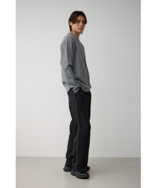 th products ワイドスラックス ツータック ブラック AZUL BY MOUSSY スラックス ツータックラインワイドパンツ