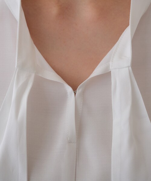 INDIVI（インディヴィ） 「2点セット／UVケア」ツイードジレ＆ボウタイ