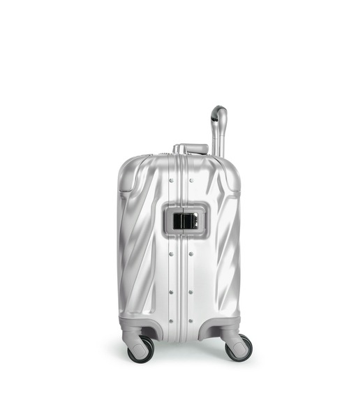 TUMI / トゥミ 19 Degree コンパクトキャリーオン 19 DEGREE コンパクト キャリーオン スーツケース（機内持ち込み