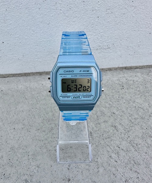 「CASIO」 デジタル腕時計 FREE ホワイト メンズ