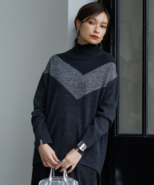 美品✨ジョンストンズ カシミヤ 100% ハイネック ニット ジョンストンズ /カシミヤ100% ハイネック ジップニット 濃紺 HAPPY