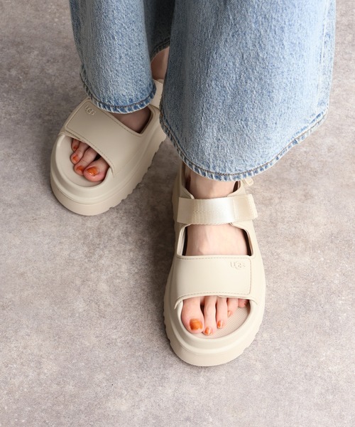 UGG」 フラットサンダル 7 ブラック レディースの通販はau PAY 