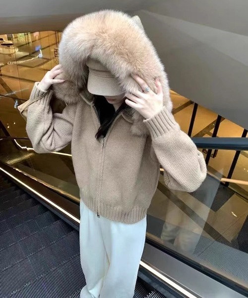 LIZ LISA ファー付きニットパーカー ブラウ 0 可愛い 透け感 ジッパー