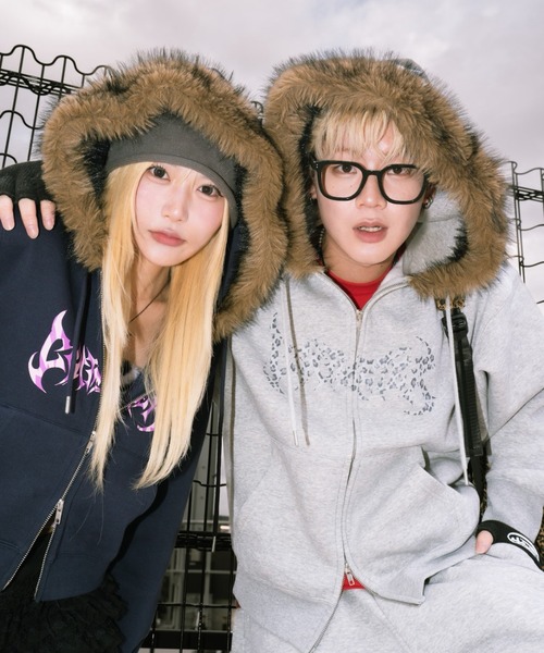 centimeter（センチメーター） パーカー Tribal logo fur zip hoodie