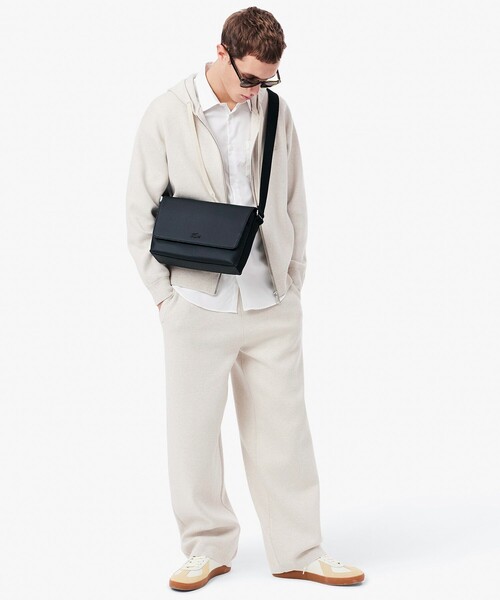 LACOSTE（ラコステ） メッセンジャーバッグ FREE ブラック メンズ