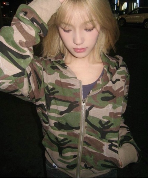 「LADY LIKE」 ジップアップパーカー M カーキ レディース_画像7