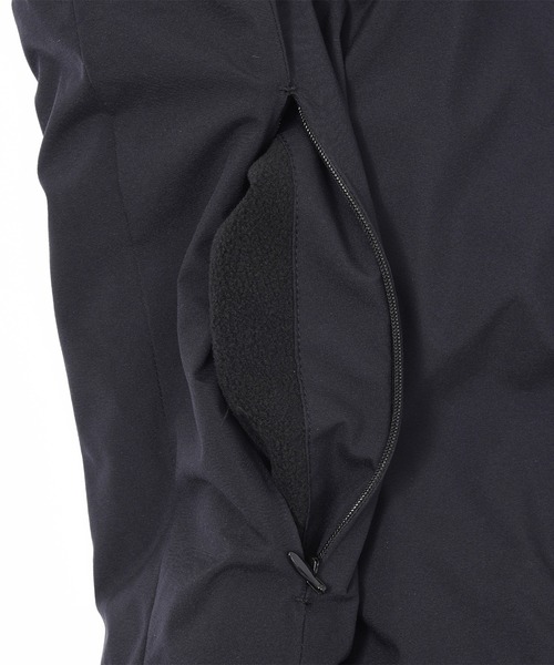 「New Balance」 ジャケット MEDIUM ブラック メンズの画像