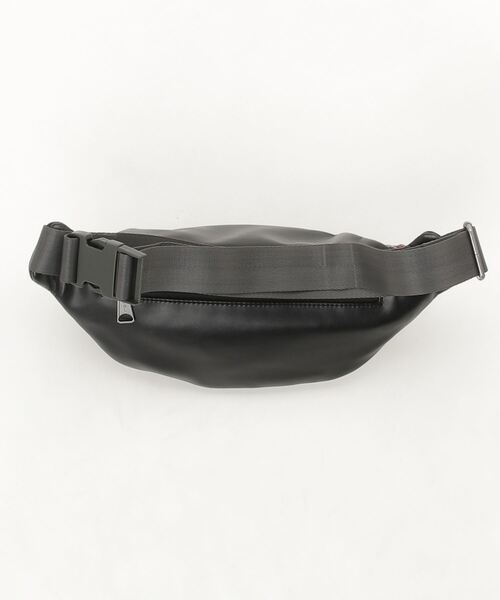 「DIESEL」 ショルダーバッグ UNI レッド メンズの画像