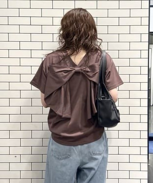 tシャツ ビッグリボン2WAY Tシャツ レディースの画像