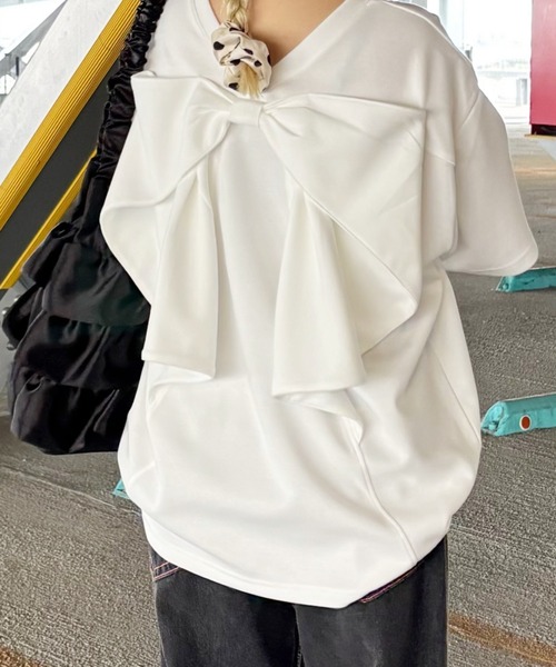 tシャツ ビッグリボン2WAY Tシャツ レディースの画像
