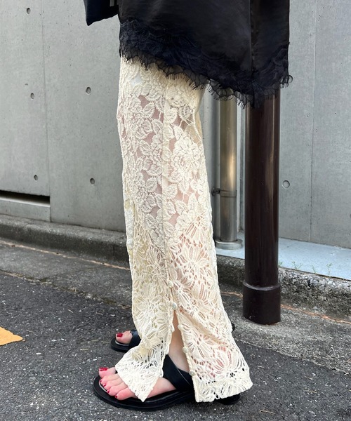 Ameri（アメリ） パンツ MEDI TEXTURE MIX LACE SEMI FLARE PANTS