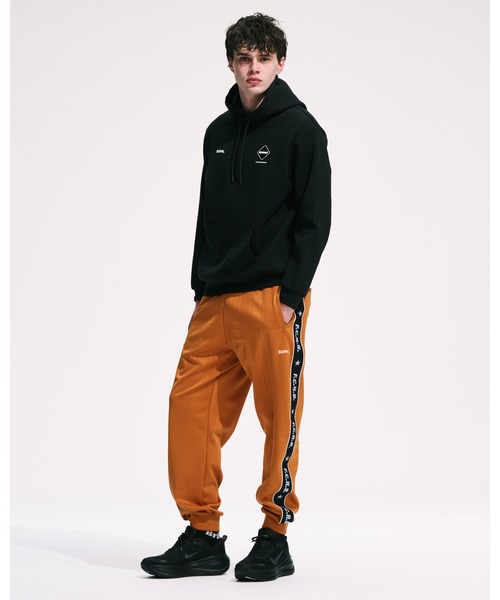F.C.Real Bristol（エフシーレアルブリストル） パーカー TECH SWEAT