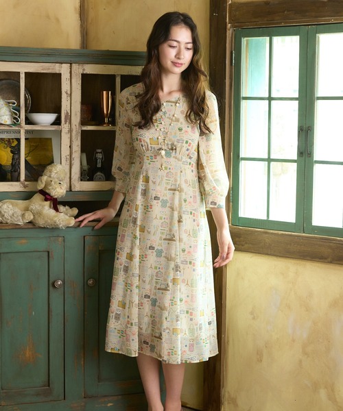 &ellecy カラスワンピース 人気アイテム 未使用 保管品 定価4.2万 2024AW ロイスクレヨン アンド