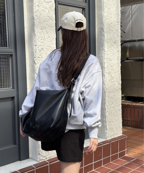 COLONY 2139（コロニー トゥーワンスリーナイン） ショルダーバッグ