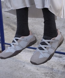 靴 ROCKFISH ZANE X-STRAP SNEAKERS 24.5 Rockfish Weatherwear] Zane X-Strap Sneakers – Arielle Store