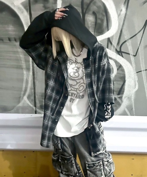 tシャツ 「OY/オーワイ」 NEONSIGN DOLLY TEE/ネオンサインオードリー半袖Tシャツ レディース メンズ OY/オーワイ』 NEONSIGN DOLLY TEE/ネオンサインオードリー半袖T