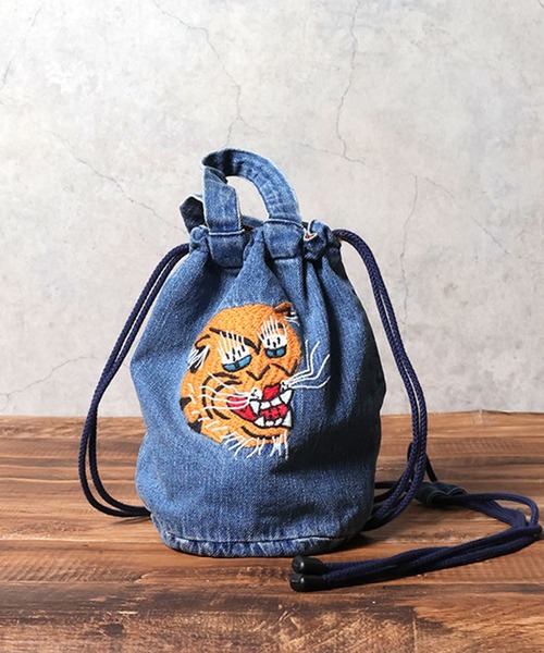 HOUSTON 虎刺繍 ショルダーバッグ F 黒 S HOUSTON ヒューストン 6844 虎 刺繍キルティングエフェクト