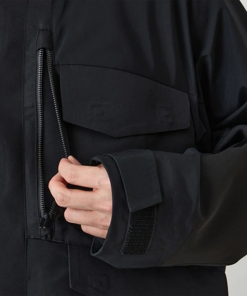 WHITE MOUNTAINEERING（ホワイトマウンテニアリング） ダウン