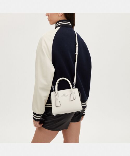 「COACH」 2WAYバッグ ONE ホワイト系その他 レディースの画像